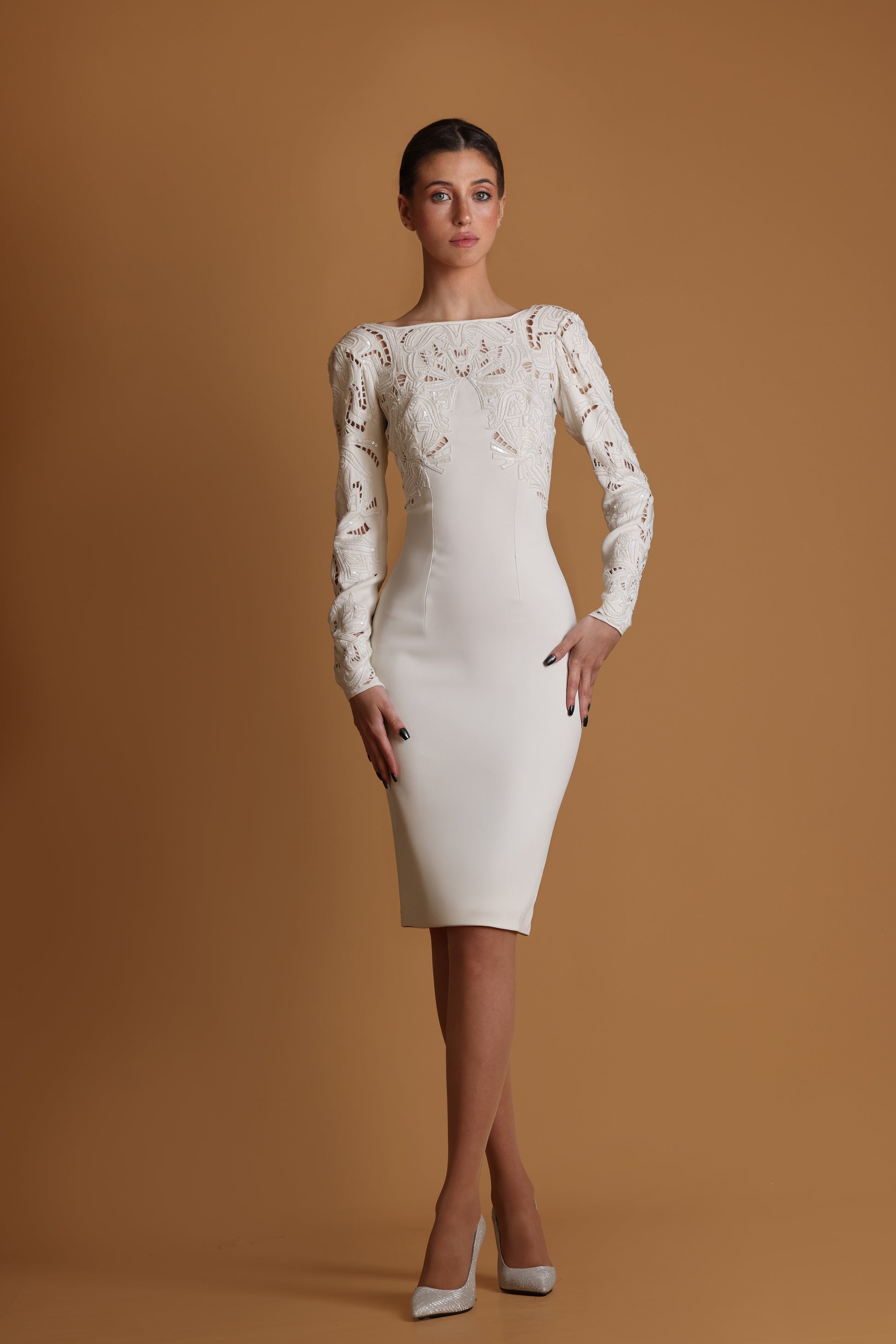 Zuhair Murad White Lace Cocktail Dress Rent for Engagements & Elegant Events | Luxury-24 luxury-24 Zuhair Murad White Lace Cocktail Dress Rent for Engagements & Elegant Events | Luxury-24 luxury-24